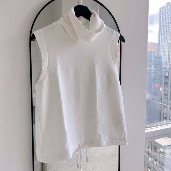 ✨ VARLEY Leigh Tank - Picture 4 of 8